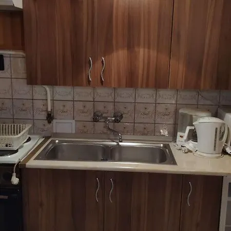 Itt Lazulj! Vendeghaz *